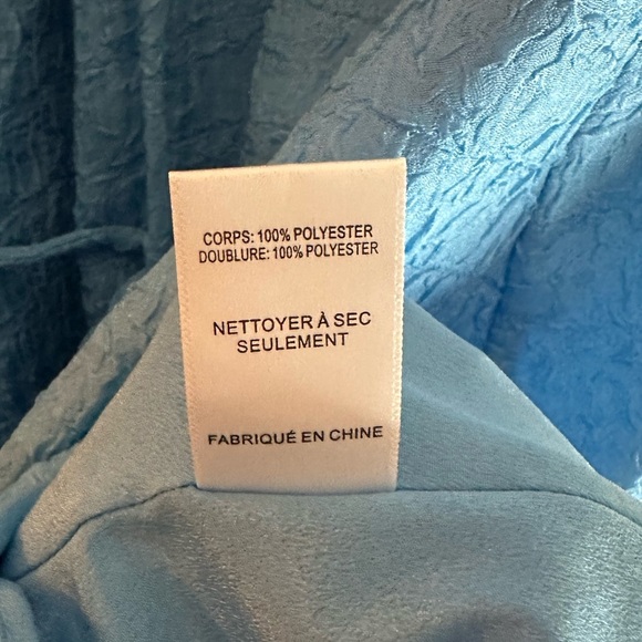 NWT ASTR the Label Crinkle Shoulder Midi Dress Blue Size M - Picture 11 of 12